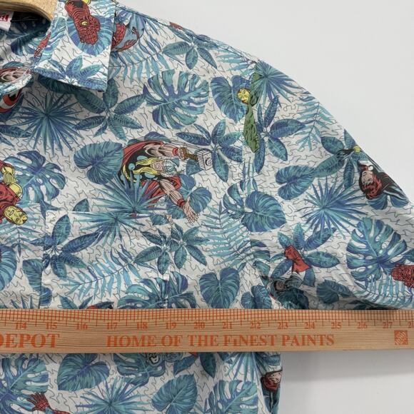 Marvel Shirt Mens XL Floral Hawaiian Avengers Button Up Short Sleeve Camp Collar - Picture 9 of 10